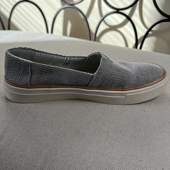 Tom’s Parker Cupsole gray slip-on durable and comfortable canvas sneakers 6.5 W - Picture 8 of 16